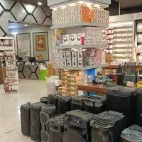 پخش عمده لوازم جانبی موبایل به صورت نقد و چکی