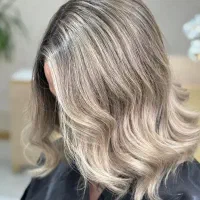 آموزش تخصصی رنگ و لایت + تخفیف خدمات رنگ و لایت