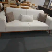 استخدام رنگ کار ماهر نجار ماهردر تولیدی مبلمان