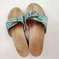 دمپایی طبی دکتر شول