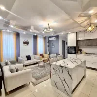 ۶۴ متر دارای پارکینگ / تک واحدی طبقه سوم