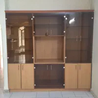 کمد ویترین دار کتابخانه ای