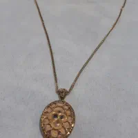 پلاک وزنجیر