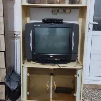 دکور به همراه تلوزیون