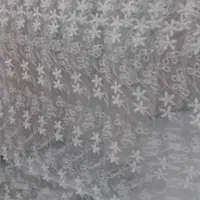 پرده گلی با زیر پرده سفید