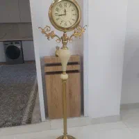 ساعت ایستاده