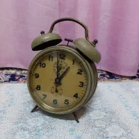 ساعت رومیزی قدیمی کلکسیونی