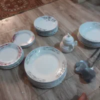 ظروف چینی همه باهم ۶۰۰