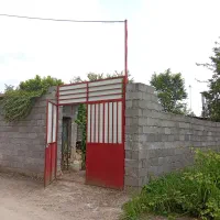 اجاره زمین 203متری با انباری 15 متری با امتیاز برق