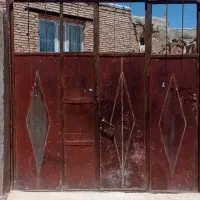 دروازه حیاط
