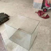 آکواریم ماهی بزرگ وعمق دار