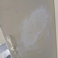 نقاشی ساختمانی لکه گیری گچ