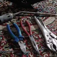 مقداری ابزار برای فروش