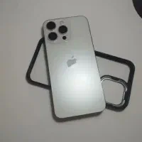 آیفون ۱۵پرومکس طرح فول کپی  در حد نو