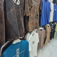 فروشنده پوشاک آقا بوتیک مردانه