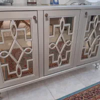کنسول و آیینه