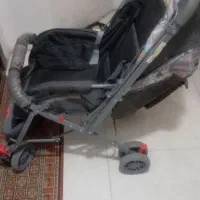 با سلام کالسکه نو  تمیز و بدون هیچ پارگی