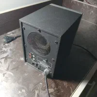 یک اسپیکر بیس قدیمی