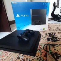 ps4 fat 500 gb/ تک دسته به همراه بازی