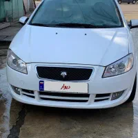 ماشین رانا سفید مدل ۹۶