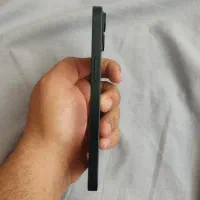 گوشی آیفون ۱۳