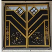 رنگ آمیزی درب منزل وپنجره