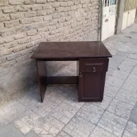 میز تحریر چوبی وصندلی گردون
