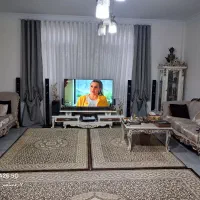 مبلمان هفت نفره همراه شزلون سه نفره