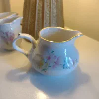 یه سری ظرف قدیمی ونوستالژی