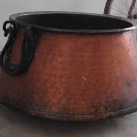 دیگ مسی کاملا نو
