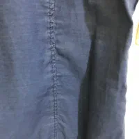 مانتو جین کاغذی و مانتو مشکی راهرو سفید مشکی صورتی