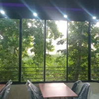 یک نفر کمک آشپز نیازمندیم