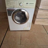 ماشین لباسشویی تمیز اتومات