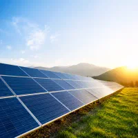 تاسیس نیروگاه خورشیدی با شرایط اقساط