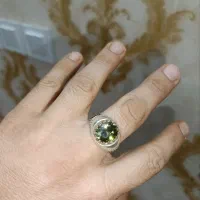 انگشتر زبرجد اصلی نقره ۹۲۵ نونو