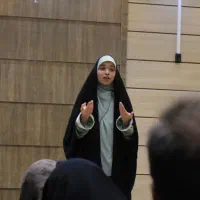 آموزش فن بیان و ساخت شخصیت کاریزماتیک