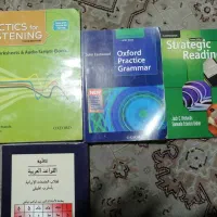 چند جلد کتاب آموزش زبان انگلیسی عربی