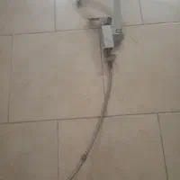 شیر آشپزخانه وپنجره آشپزخانه