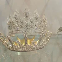 تاج عروس شب
