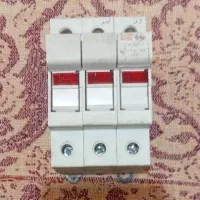 سکسیونر چراغ دار سه پل ۳۲ آمپر