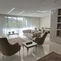 ۱۱۶ متر ، سالن پرده خور ، تراور تن ، فول امکانات