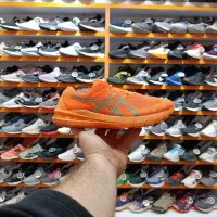 کتونی اورجینال تک سایز Asics مستر کتونی
