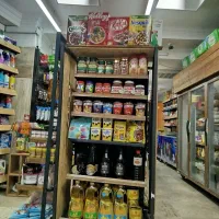 کارگر ایرانی سوپر مارکت