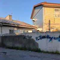 فروش خانه و زمین ۲۸۰ متری سنددار