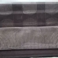 یک دست مبل شش نفره به فروش می رسد