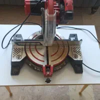 فارسی بر میخ کوب