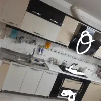 کابینت و سینک  و شیر آب