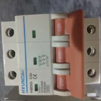 فیوز برق