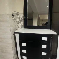 کمد|جاکفشی، کمد، دراور|رشت, هلال احمر|دیوار