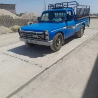 نیسان آبی .